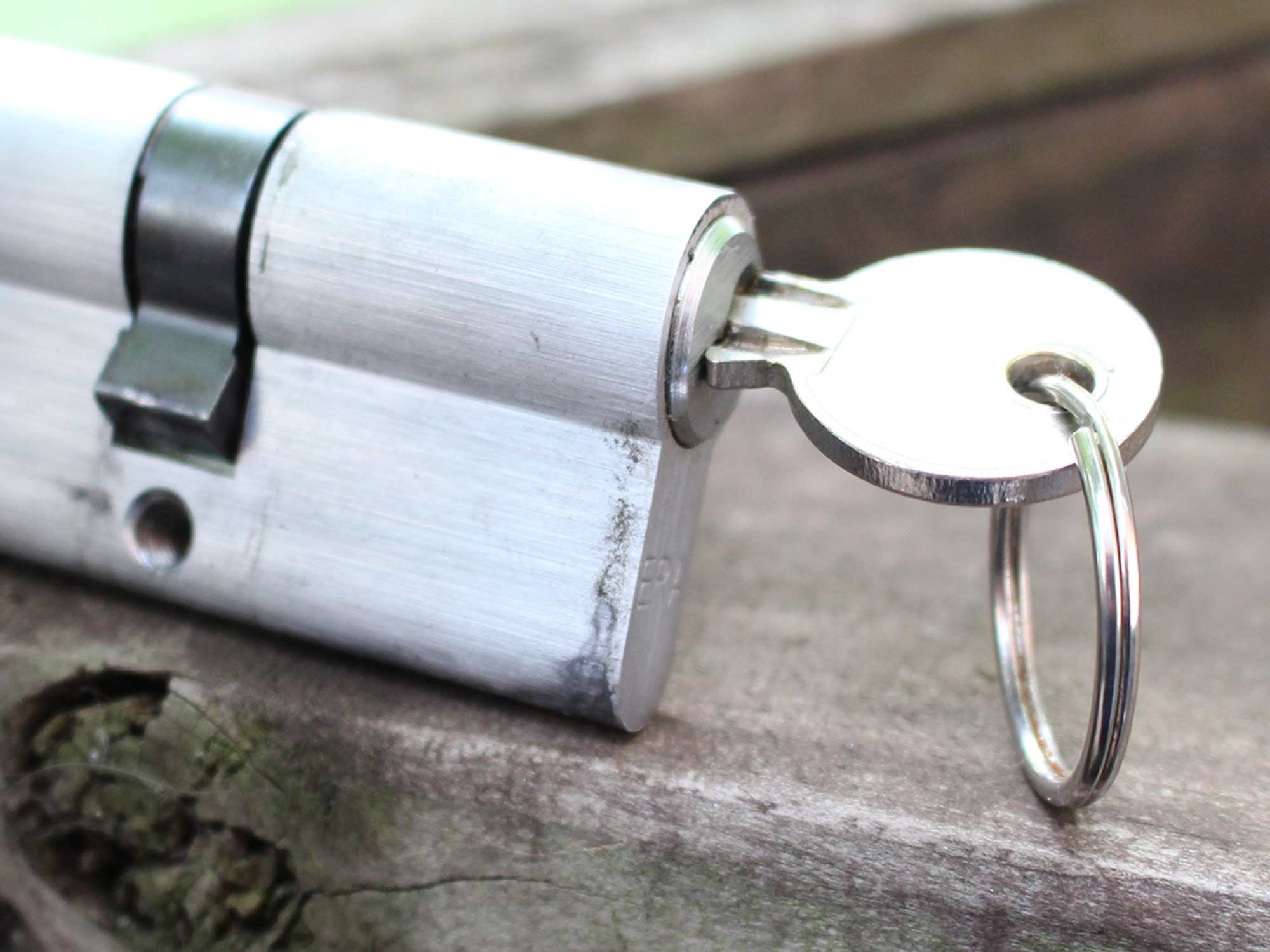 CV Locksmith Professional, courteous service is at hand; we are here to help, and special care is taken to ensure your door is not scratched or damaged once we leave. NO CALLOUT CHARGES! 07458 149 104